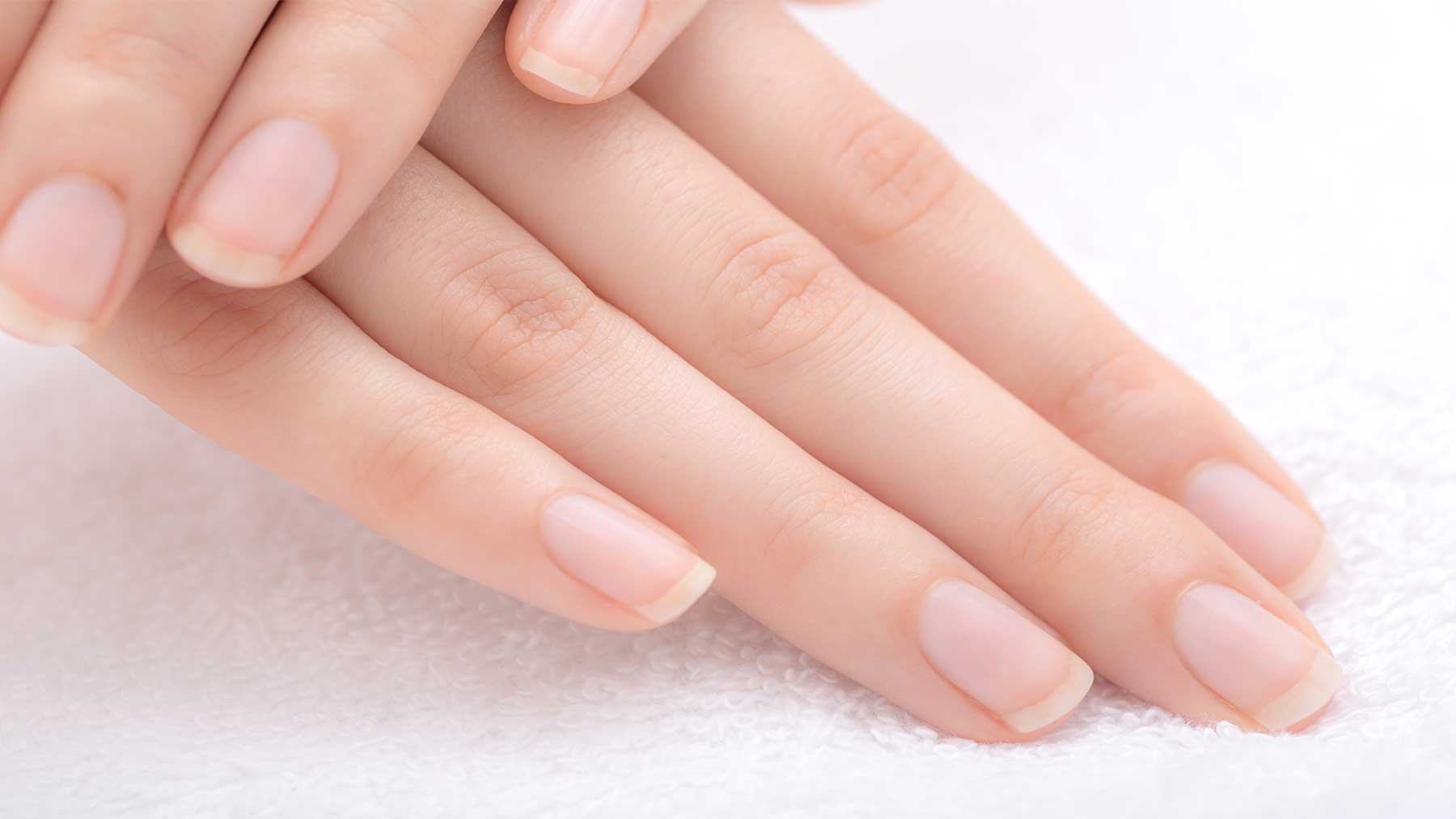 Read more about the article Nurturing Your Nails: Essential Tips for Healthy, Happy Fingernails