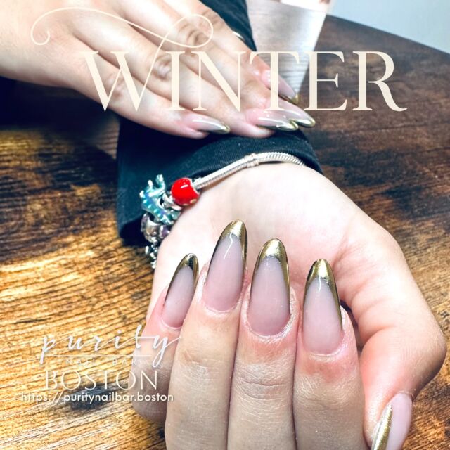 Golden vibes for the winter season ❄️✨ Sleek, elegant, and oh-so-chic nails ready to slay all your festive looks. Visit us at Purity Nail Bar, Boston! 💅 #WinterNails #GoldFrenchTips #PurityNailBarBoston
 ▫️ ▫️
#PurityNailBar #NailsByJohn #BostonNails #BostonNailTech #BrightonNails #BrooklineNails #NailsOfInstagram #NailsArtAddict #Nails #NailArt #Beauty #Fashion #LongNails #NailPorn #NailSwag #NailAddict #BrightonMA #boston #bostoncolledge