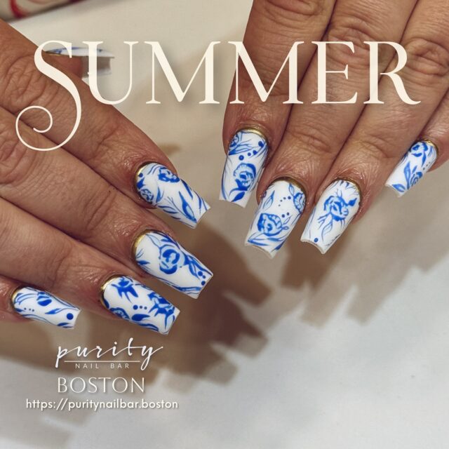 Chic. Cool. Timeless.
This hand-painted blue floral set is giving major summer-in-the-Mediterranean vibes — with just a touch of gold for that luxe finish. 💙✨

✨ Want your nails to feel like a summer vacation?
Subscribe for VIP access + seasonal exclusives!

#PurityNailBar #SummerNails #BostonNails #PorcelainNails #BlueAndWhiteNails #NailArtGoals #LuxuryManicure #MediterraneanVibes #naildesignboston #hpnails_bybo